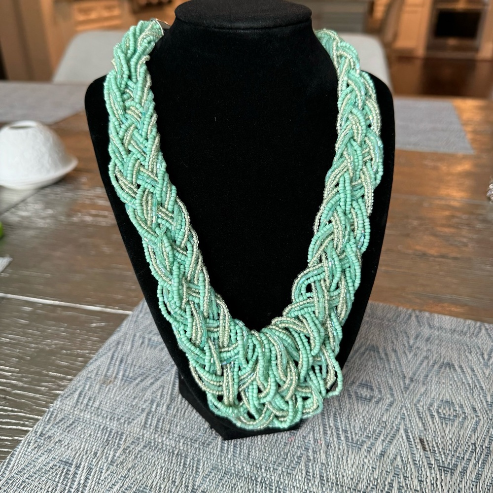 Braided Bead Mint Chunky Necklace